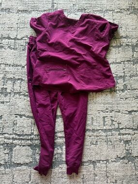 Womens XL Maroon Scrubs Set